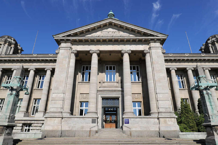 Das Hanseatische Oberlandesgericht in Hamburg soll den Namensstreit beilegen.