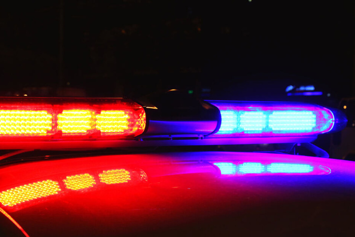 Die Polizei nahm die 15 und 18 Jahre alten Männer fest. (Symbolbild)