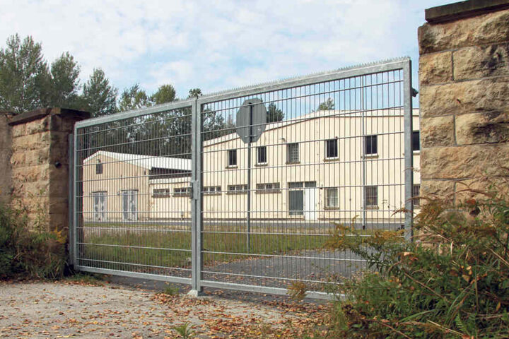 Er soll gemeinsam mit einem Komplizen in die Asservatenhalle der Staatsanwaltschaft eingebrochen sein.