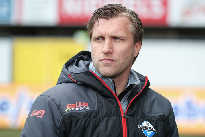 Und auch die Position des Sportdirektors soll bereits an SC Paderborns Markus Krösche vergeben worden sein. Was soll dann aus Rangnick werden?