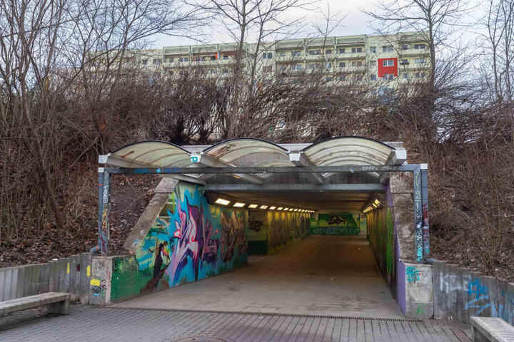 Der Fussgängertunnel im Heckert-Gebiet soll zugeschüttet werden.