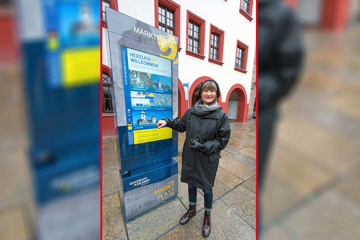 Im März weihte OB Barbara Ludwig (56, SPD) die erste Info-Stele auf dem Markt ein.