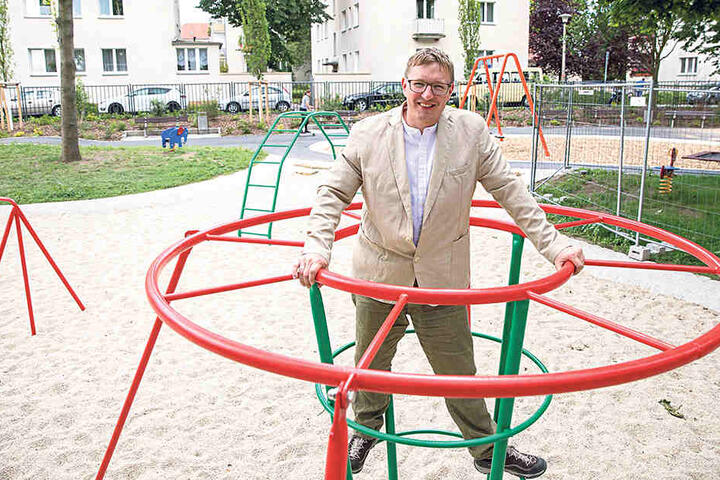 Überblick über den sanierten Spielplatz in Trachau.