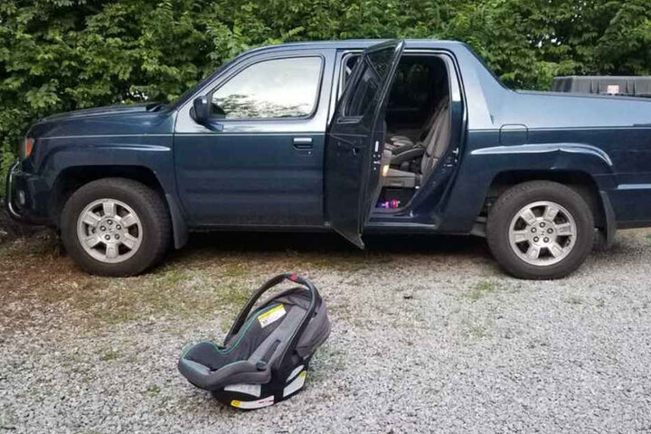 Die Polizei veröffentlichte Bilder des Pickups von Matt Barker.