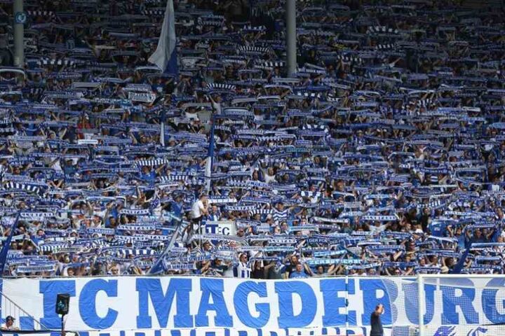 Die Nordkurve im Stadion des 1.FC Magdeburg.