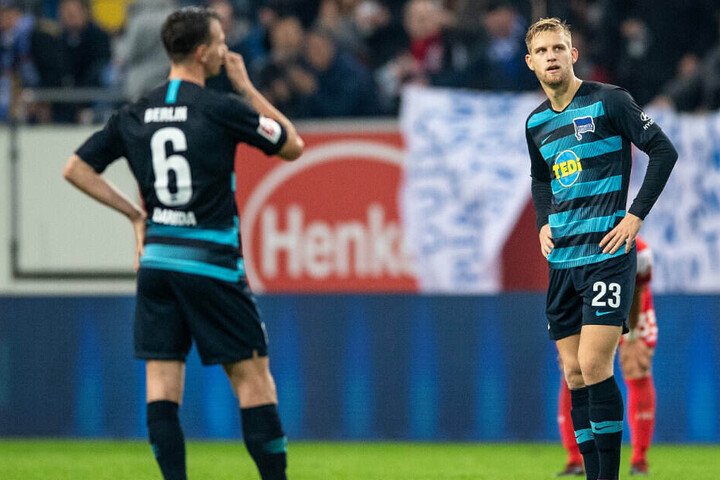 Vladimir Darida und Arne Maier bei der 1:4-Niederlage in Düsseldorf.
