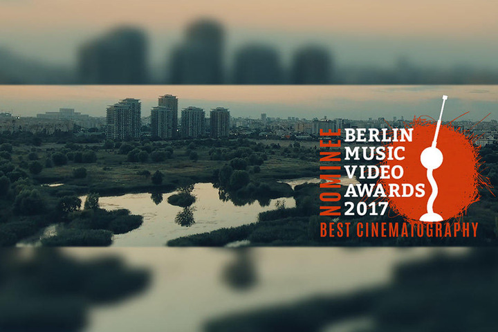 Mit dem Video zu Sidos "Geuner" war Jorge Becker für den Berlin Music Video Award 2017 in der Kategorie "Beste Kamera" nominiert.