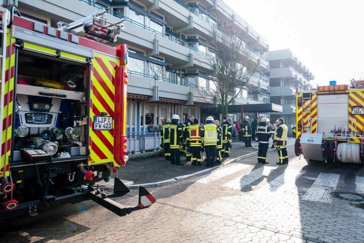 Knapp 100 Einsatzkräfte waren vor Ort.