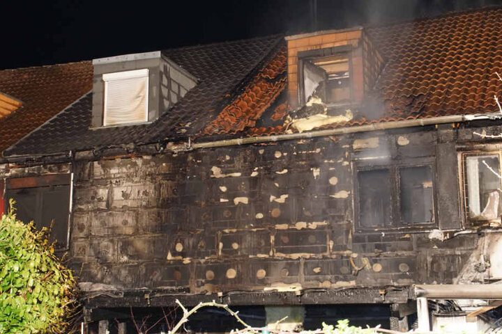 Das Haus, in dem das Feuer ausbrach. Der Schaden wird insgesamt auf rund 600.000 Euro geschätzt.