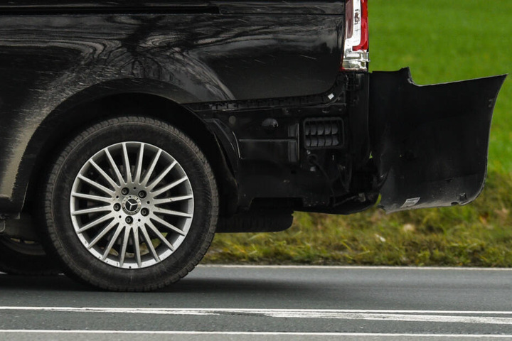 In dem Unfall-Van hatte ein Teil der Pressebegleitung des US-Außenministers gesessen.