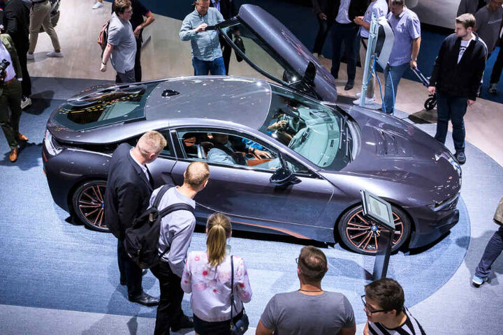 Die IAA in Frankfurt gilt als eine der weltweit größten und wichtigsten Messen der Automobilindustrie.