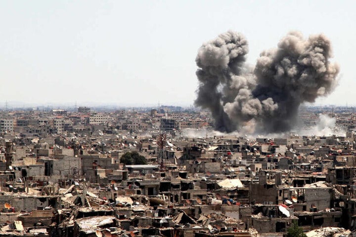 Der 29-Jährige war laut Anklage im Syrienkrieg aktiv, soll für die Freie Syrische Armee (FSA) gekämpft haben. (Symbolbild)