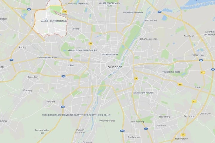 Im Münchner Stadtteil Allach ist es am Sonntag zu einem schrecklichen Übergriff gekommen.