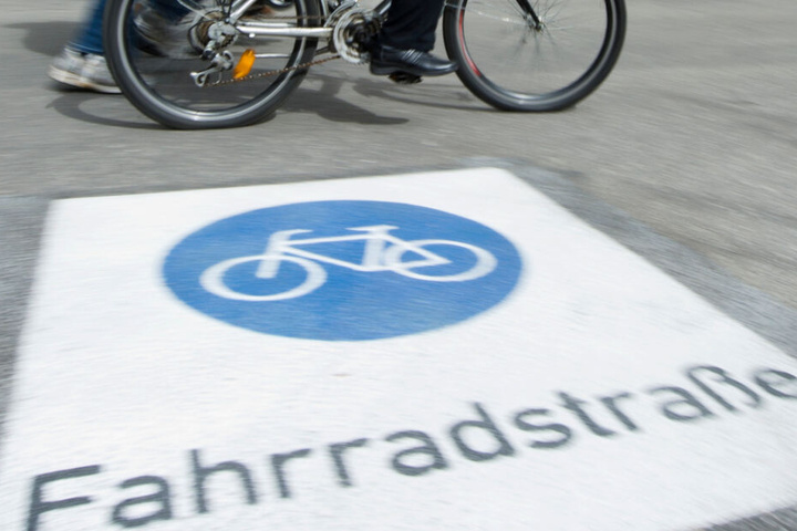 Fahrradfahren in München soll sicherer werden. (Symbolbild)