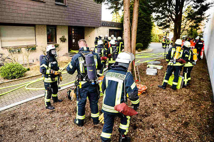 Ein Großaufgebot der Feuerwehr war vor Ort.