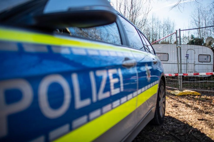 Die Polizei sperrte Teile des Campingplatzes.