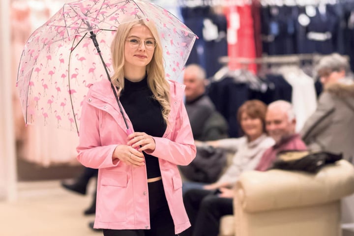 Bei "Peek & Cloppenburg" wurden die Mitarbeiter zu Models, präsentierten Trends fürs Frühjahr und den Sommer.