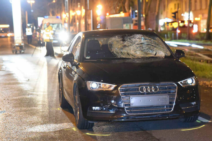 Der Audi A3 des 23-Jährigen nach dem Unfall.