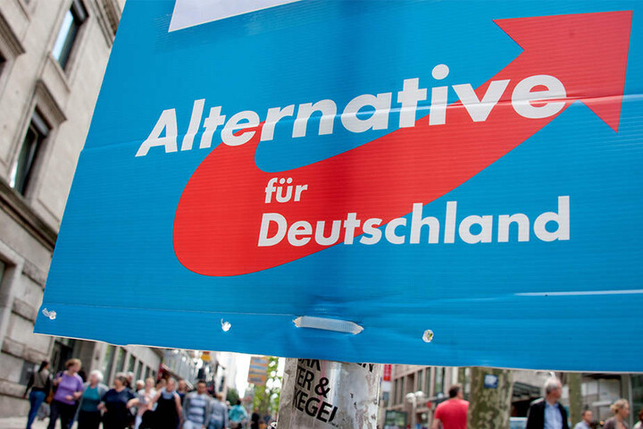 Auf die AfD müsse man mit Programmen und Argumenten antworten.