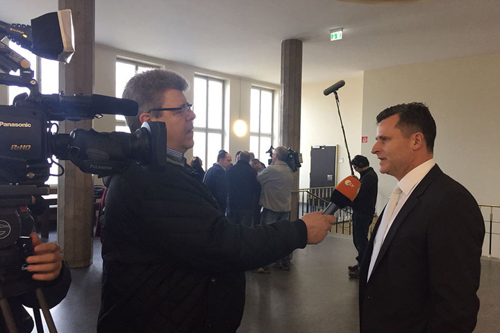 Detlev Binder (re.) ist der Verteidiger von Wilfried W..