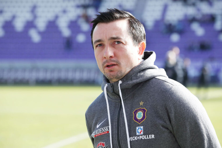 Aue-Trainer Daniel Meyer muss gegen Köln seine Abwehr umstellen.