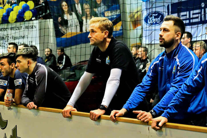 CFC-Coach David Bergner (M.) war mit dem Auftritt seiner Truppe nicht unzufrieden.