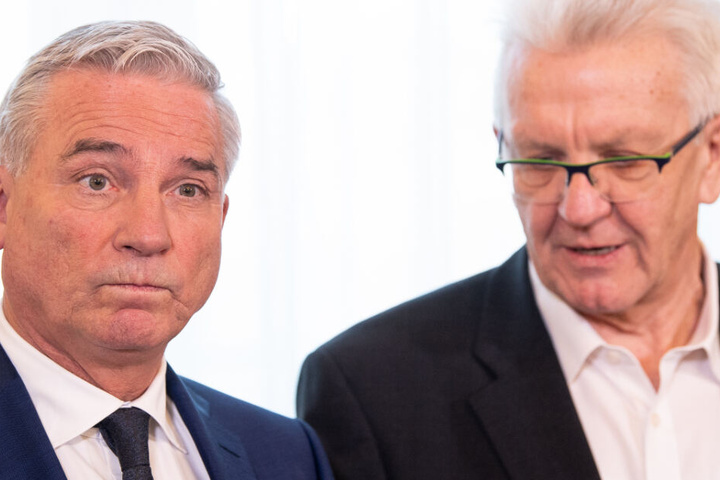 Innenminister Thomas Strobl (links im Bild) und Ministerpräsident Winfried Kretschmann.