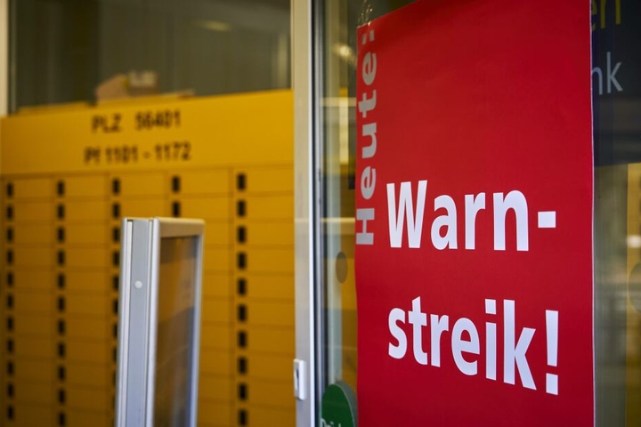 Geschäften mit Wertpapieren werden bei der Postbank mindestens bis Samstag eingeschränkt sein.