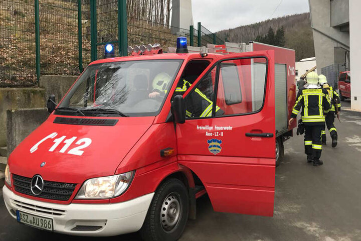 Die Feuerwehr ist vor Ort.