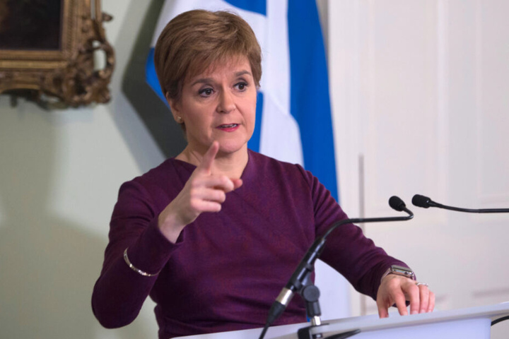 Nicola Sturgeon, Premierministerin von Schottland, fordert ein zweites Referendum über die Unabhängigkeit von Schottland.