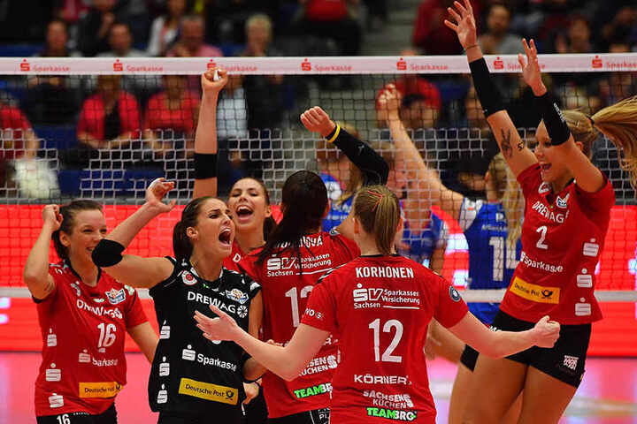 5 spannende Sätze, ein hochklassiges und spannendes Match und am Ende durften die Schmetterlinge jubeln.