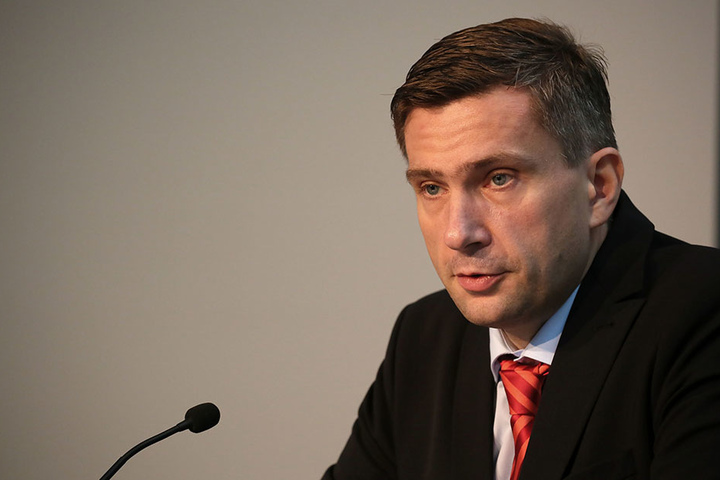 Sachsens Verkehrsminister Martin Dulig (43, SPD) holzt gen Berlin. Bei
Schienenverbindungen werde Sachsen benachteiligt.