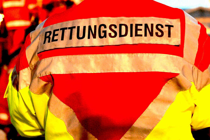 Der Mann musste notoperiert werden, er schwebt in Lebensgefahr. (Symbolbild)