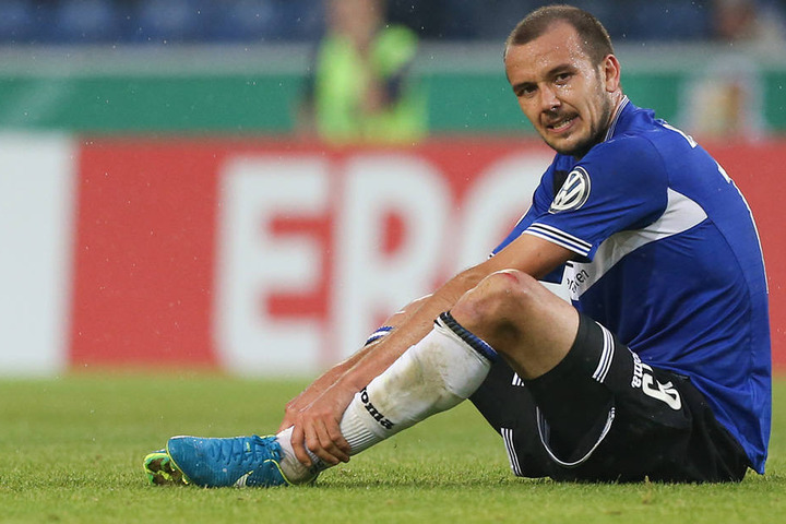 Manuel Prietl schaut ins Leere. Für Arminia gab es gegen Düsseldorf nichts zu holen.