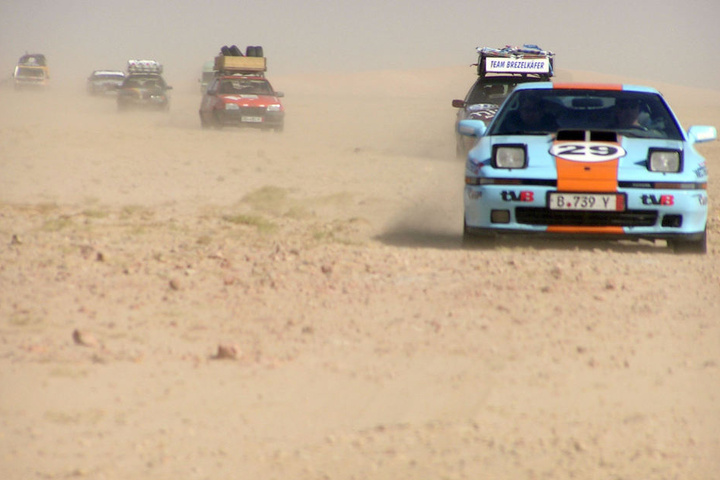 Sonne, Sand, Staub! Auf die Hobby-Rennfahrer aus Aue wartet eine echtes Abenteuer.