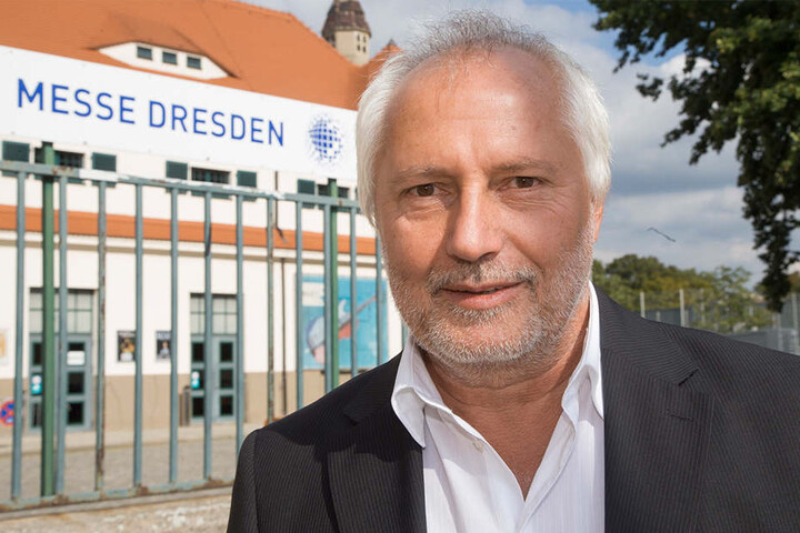 Schlossherr Ulrich Finger (62) sieht die Sanierung des Römischen Bades wegen der Fledermäuse in Gefahr.