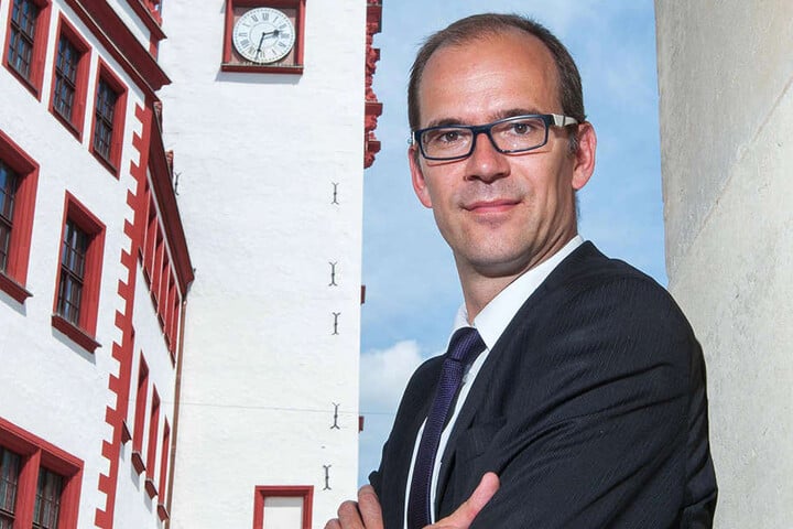 CWE-Chef Sören Uhle (41) lässt sich das Stadtfest nicht vermiesen: Trotz Schlägereien an zwei Tagen sei das Chemnitzer Fest super gewesen.