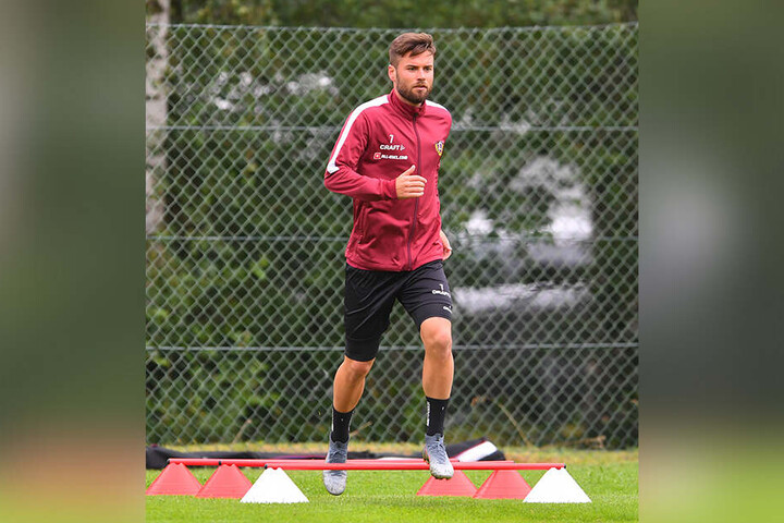 Die Saison ist für Niklas Kreuzer, immerhin zweiter Kapitän, wie ein Hindernislauf. Zum Start gegen Nürnberg noch in der Startelf, verschwand er danach auf der Bank.