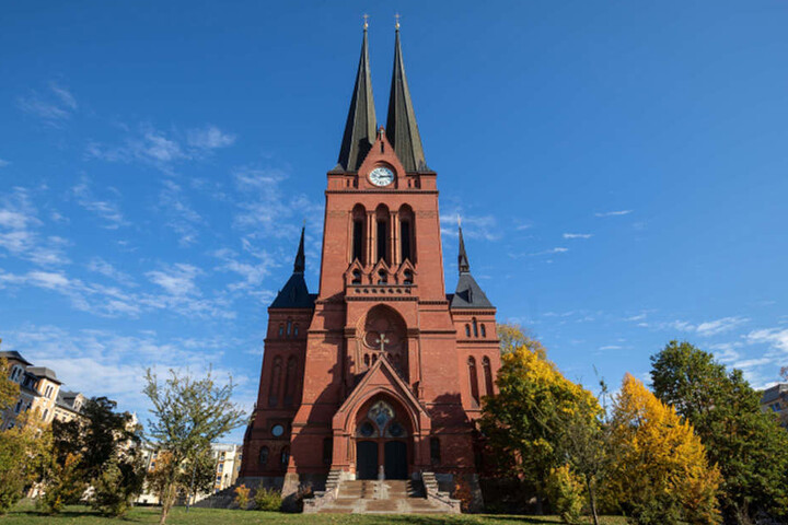 Das Konzert findet in der imposanten Markuskirche im Stadtteil Sonnenberg statt.