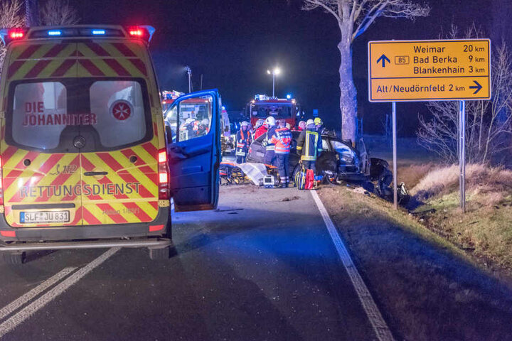 Die Rettungskräfte versuchten alles, konnten den Mann aber nicht mehr retten.