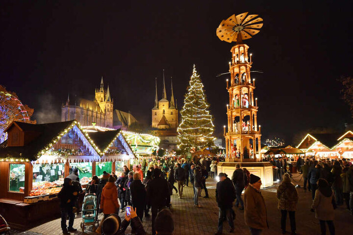 Der Erfurter Weihnachtsmarkt: Hier irrte ein besoffener Waschbär herum (Archivbild).