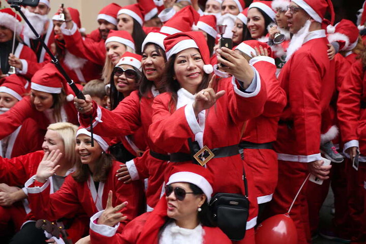 Am Sonntag findet der erste Santa Run in Bielefeld statt. (Symbolbild)