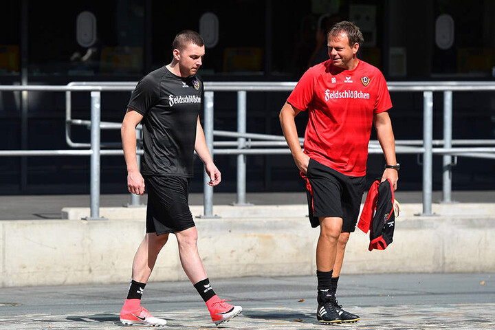Zwei Bosnier bei Dynamo: Torwarttrainer Brano Arsenovic (r.) soll Haris Duljevic auch sprachlich bei der Eingewöhnung helfen.