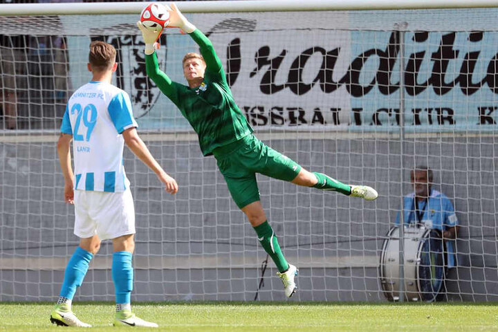 CFC-Keeper Jakub jakubov (29) musste im Testspiel gegen Dynamo Dresden nur ein einziges Mal hinter sich greifen.