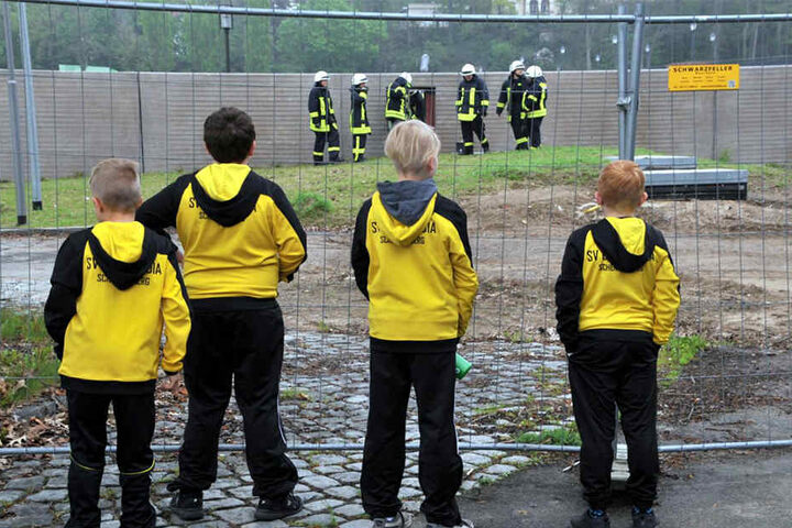 Zum Glück nur eine Übung: Entspanntes Zusehen ist da kein Problem.