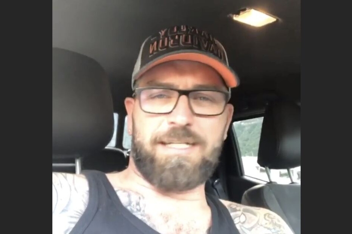 Auf der Heimfahrt aus Italien meldete sich Ingo regelmäßig bei seinen Fans.
