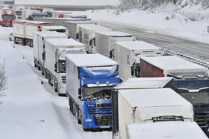 Auf den Autobahnen in Südthüringen ist derzeit nur schwer durchzukommen.