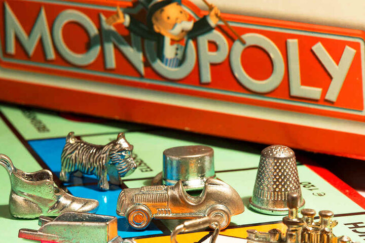 Monopoly ist wohl eines der beliebtesten Brett- und Gesellschatfsspiele weltweit.