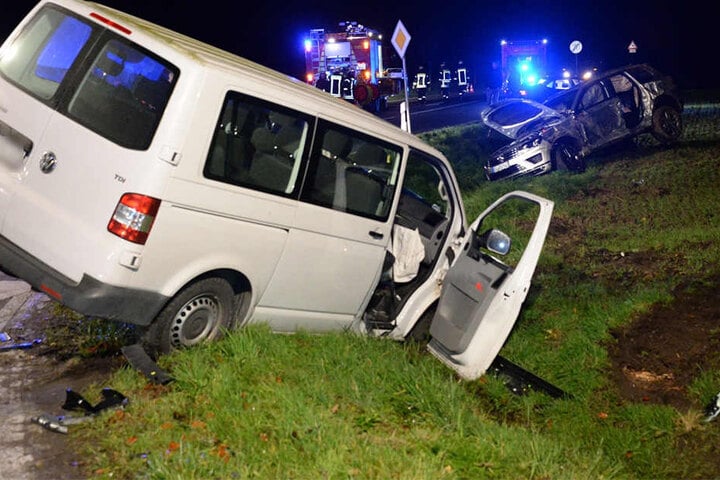 Sechs Menschen hat der Unfall Verletzungen zugefügt..