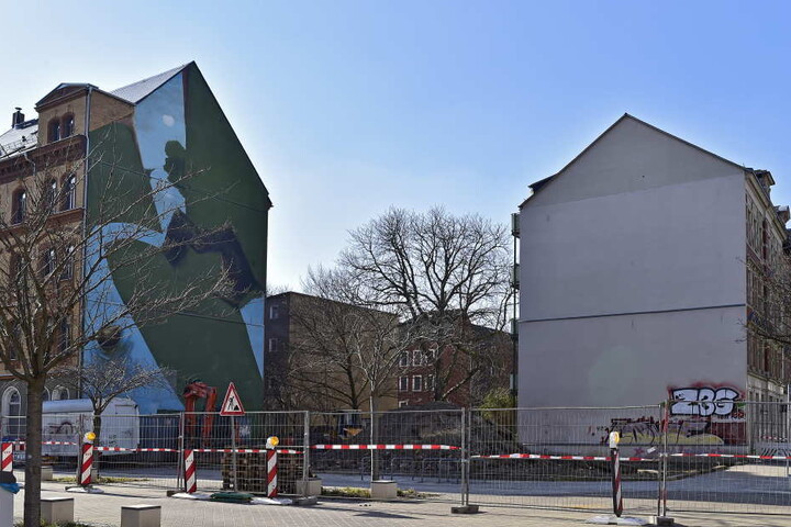 In der Baulücke am Brühl Ecke Elisenstraße entsteht demnächst ein Haus für Studenten.